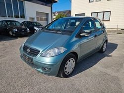 Blau Gebraucht 2005 Mercedes A150 Kleinwagen | 1.999 € (Guter Preis)