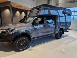 Weiß Gebraucht 2024 Toyota HiLux Comfort Abholung | 175.000 €