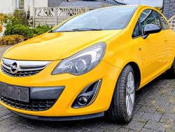 Gelb Gebraucht 2014 Opel Corsa Innovation Kleinwagen | 5.900 € (Fairer Preis)