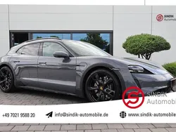 Grau Gebraucht 2023 Porsche Taycan Turbo Cross Turismo Limousine | 99.680 € (Fairer Preis)