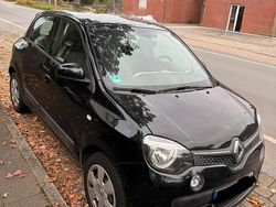 Schwarz Gebraucht 2016 Renault Twingo Kleinwagen | 6.000 € (Fairer Preis)