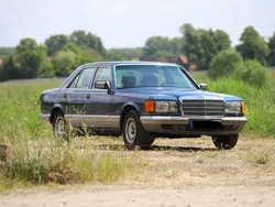 Blau Gebraucht 1981 Mercedes 500 SE Limousine | 13.999 €