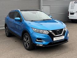 Blau Gebraucht 2018 Nissan Qashqai N-Connecta SUV | 15.990 € (Fairer Preis)
