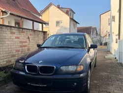 Blau Gebraucht 2004 BMW 316 Limousine | 1.100 € (Superpreis)