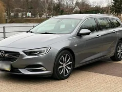 Silber Gebraucht 2018 Opel Insignia Exklusiv Kombi | 16.900 € (Etwas zu teuer)