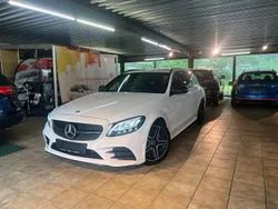 Weiß Gebraucht 2019 Mercedes C220 AMG Limousine | 23.990 € (Etwas zu teuer)