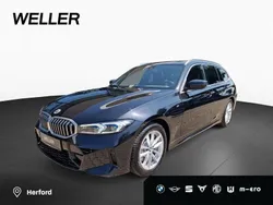 Black sapphire (schwarz) Gebraucht 2021 BMW 330 Comfort Edition Kombi | 42.490 € (Teuer)