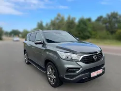 Grau Gebraucht 2019 Ssangyong Rexton Sapphire SUV | 21.890 € (Teuer)