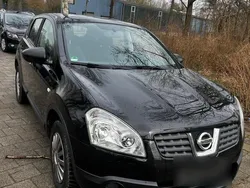 Schwarz Gebraucht 2009 Nissan Qashqai SUV | 2.600 € (Superpreis)