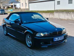 Schwarz Gebraucht 2001 BMW 325 Cabriolet M Sport Cabrio | 11.000 € (Fairer Preis)