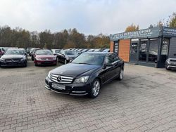 Schwarz Gebraucht 2011 Mercedes C200 Limousine | 9.990 € (Fairer Preis)