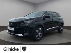 Schwarz Gebraucht 2021 Peugeot 5008 Allure Van / Kleinbus | 25.480 € (Fairer Preis)