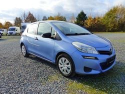 Blau Gebraucht 2012 Toyota Yaris Cool Limousine | 4.999 € (Fairer Preis)