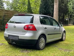 Silber Gebraucht 2005 VW Golf V Trendline Limousine | 2.950 € (Fairer Preis)