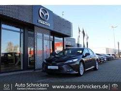 Graphitbraun metallic Gebraucht 2020 Toyota Camry Executive Limousine | 28.990 € (Teuer)