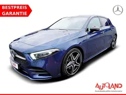 Blau Gebraucht 2019 Mercedes A220 AMG line Limousine | 27.950 € (Fairer Preis)