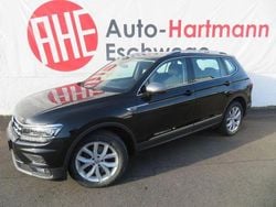 Deepblackperleffekt (metallic) Gebraucht 2021 VW Tiguan Allspace Highline SUV | 28.779 € (Superpreis)