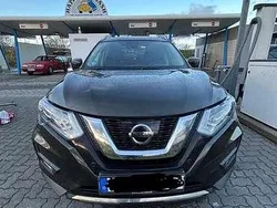 Grün Gebraucht 2017 Nissan X-Trail Tekna SUV | 17.000 € (Fairer Preis)