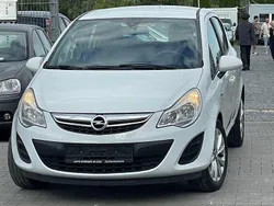 Weiß Gebraucht 2013 Opel Corsa Limousine | 4.999 € (Guter Preis)