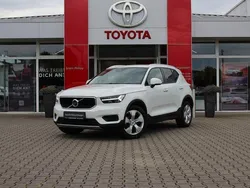 Ice white Gebraucht 2019 Volvo XC40 Momentum SUV | 25.590 € (Superpreis)