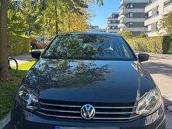 Grau Gebraucht 2018 VW Polo Limousine | 7.800 €