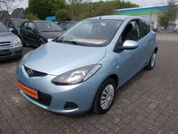 Blau Gebraucht 2009 Mazda 2 Inclusive Kleinwagen | 2.599 € (Etwas zu teuer)