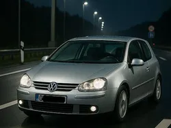 Silber Gebraucht 2005 VW Golf V Limousine | 2.500 € (Guter Preis)