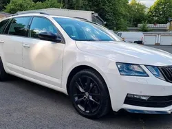 Weiß Gebraucht 2020 Skoda Octavia Sport Kombi | 14.490 € (Guter Preis)