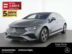 Grau Gebraucht 2024 Mercedes 300 Limousine | 47.770 € (Guter Preis)
