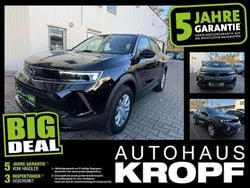 Schwarz perla nera metallicla Gebraucht 2023 Opel Mokka-e Edition SUV | 18.780 € (Guter Preis)