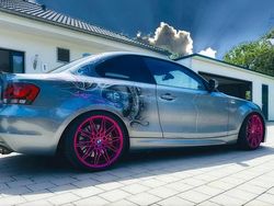 Silber Gebraucht 2011 BMW 125 Coupé M Performance Coupé | 18.900 €