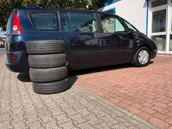 Blau Gebraucht 2007 Renault Espace Privilege Van / Kleinbus | 2.699 € (Fairer Preis)