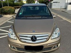 Gold Gebraucht 2007 Mercedes B200 Van / Kleinbus | 4.500 € (Fairer Preis)