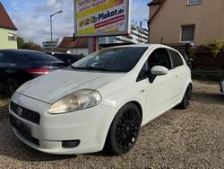 Weiß Gebraucht 2009 Fiat Grande Punto Kleinwagen | 1.390 € (Guter Preis)