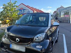 Schwarz Gebraucht 2017 Smart ForTwo Coupé Coupé | 7.999 € (Fairer Preis)