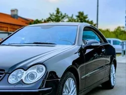 Schwarz Gebraucht 2004 Mercedes CLK240 Avantgarde Coupé | 6.499 € (Teuer)