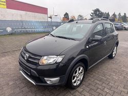 Schwarz Gebraucht 2014 Dacia Sandero Prestige Limousine | 4.950 € (Fairer Preis)
