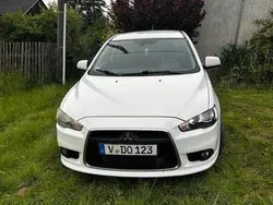 Weiß Gebraucht 2010 Mitsubishi Lancer Limousine | 3.000 € (Etwas zu teuer)