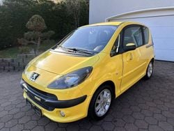 Gelb Gebraucht 2005 Peugeot 1007 Sport Kleinwagen | 4.390 € (Etwas zu teuer)