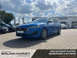 Blau (desert island blue) Gebraucht 2024 Ford Focus Titanium X Kombi | 22.490 € (Guter Preis)