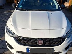 Weiß Gebraucht 2017 Fiat Tipo More Limousine | 10.500 € (Fairer Preis)