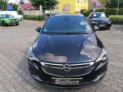 Karbonschwarz Gebraucht 2015 Opel Astra Dynamic Limousine | 12.990 € (Teuer)