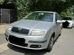Silber Gebraucht 2005 Skoda Fabia Kombi | 1.500 € (Fairer Preis)