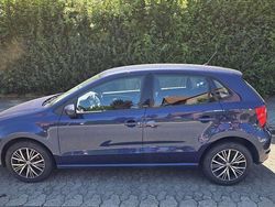 Violett Gebraucht 2016 VW Polo Allstar Limousine | 9.400 € (Fairer Preis)
