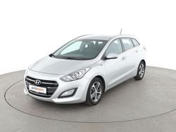Grau Gebraucht 2017 Hyundai i30 Trend Kombi | 11.940 € (Fairer Preis)