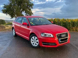 Rot Gebraucht 2010 Audi A3 Sportback Ambition Limousine | 6.999 € (Teuer)