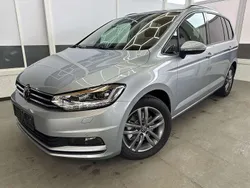 Oyster silber metallic Gebraucht 2025 VW Touran Edition Van / Kleinbus | 38.990 € (Etwas zu teuer)