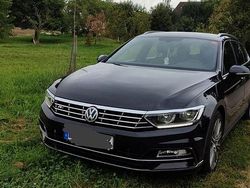 Schwarz Gebraucht 2016 VW Passat R-line BlueMotion Limousine | 11.990 € (Fairer Preis)