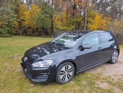 Schwarz Gebraucht 2015 VW Golf VII Trendline Limousine | 10.000 € (Guter Preis)