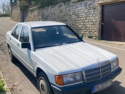 Weiß Gebraucht 1986 Mercedes 190 Limousine | 3.050 €